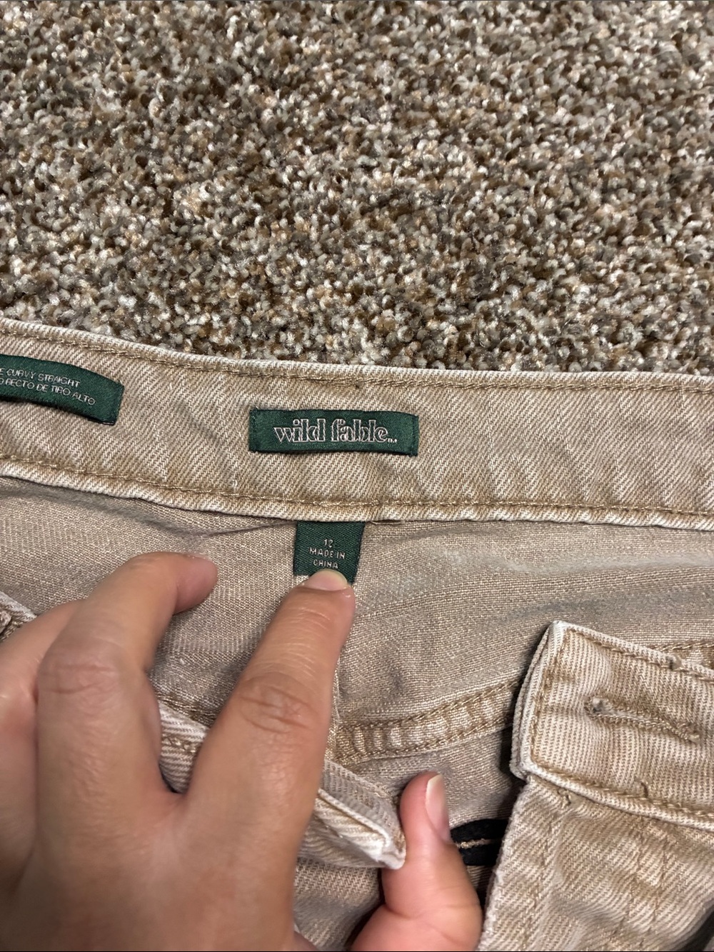 Distressed Jeans - Picture 2 of 10
